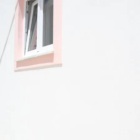 Salema Beach Home ساليما